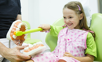 Správná volba zubní pasty u dětí